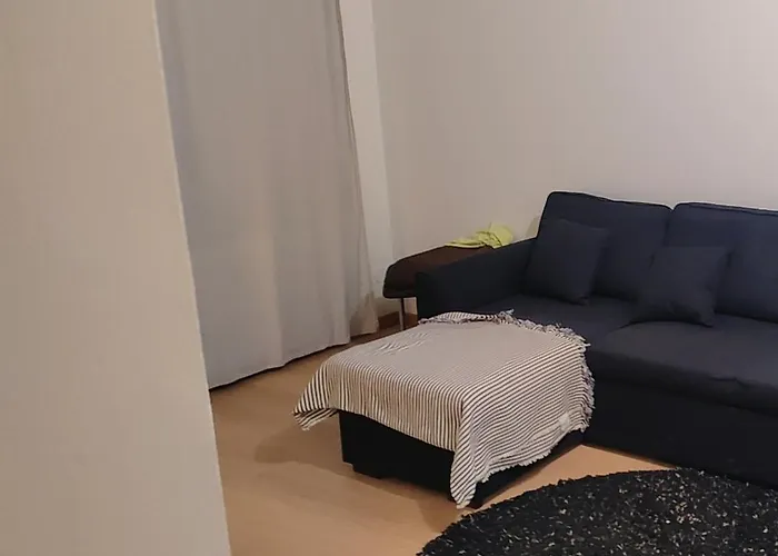 Full Private Furnished Big 57sq Available For Family 아파트 헬싱키