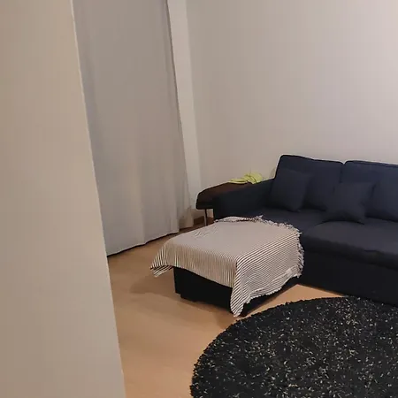 Full Private Furnished Big 57sq Available For Family Lejlighed Helsinki